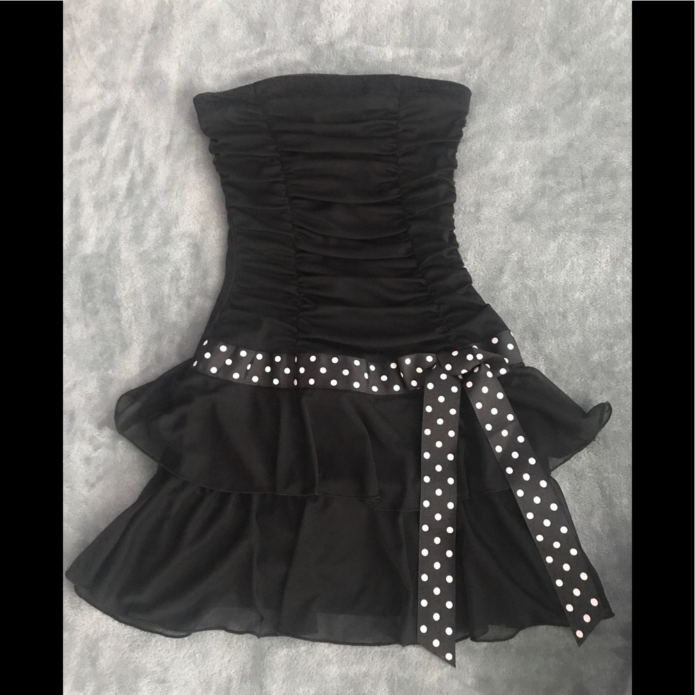 ♥️Strapless Sexy Mini Dress♥️